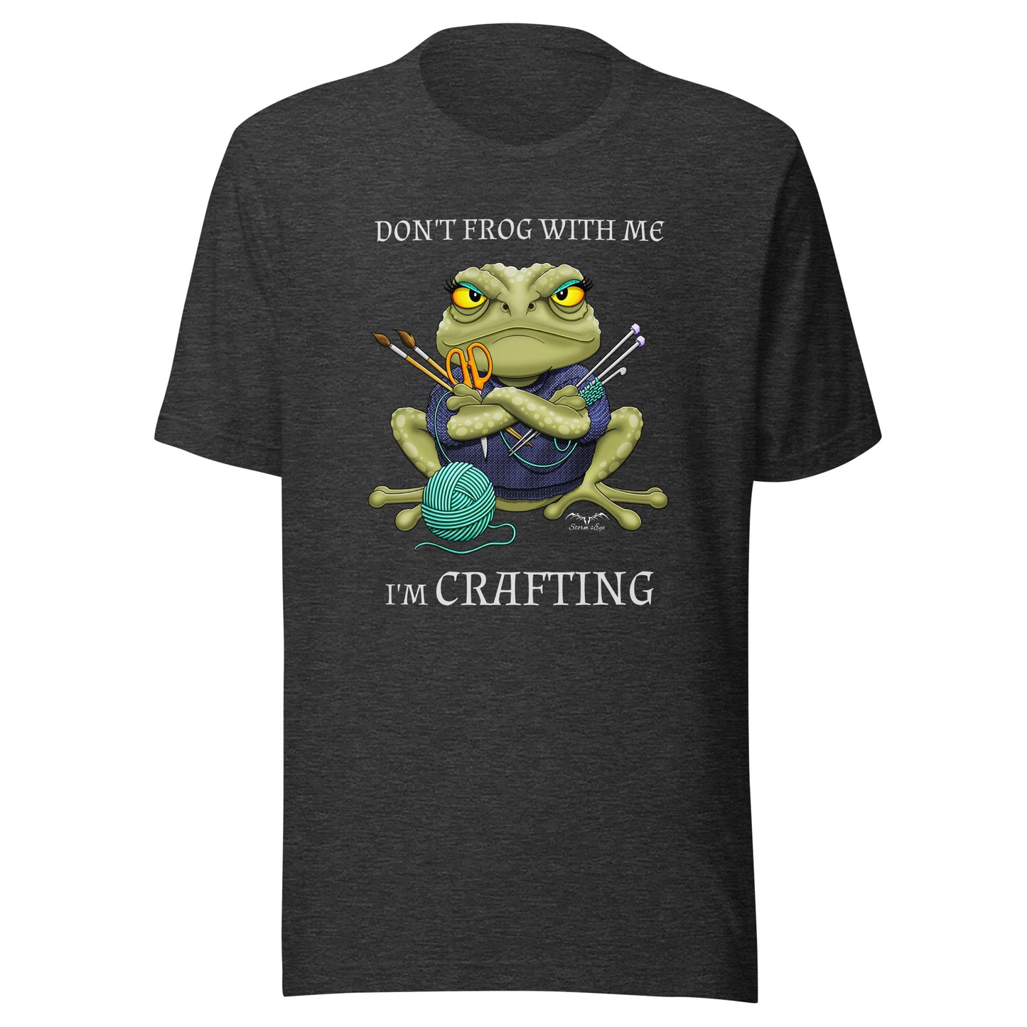 stormseye design crafting frog T shirt, flat view dark grey heather