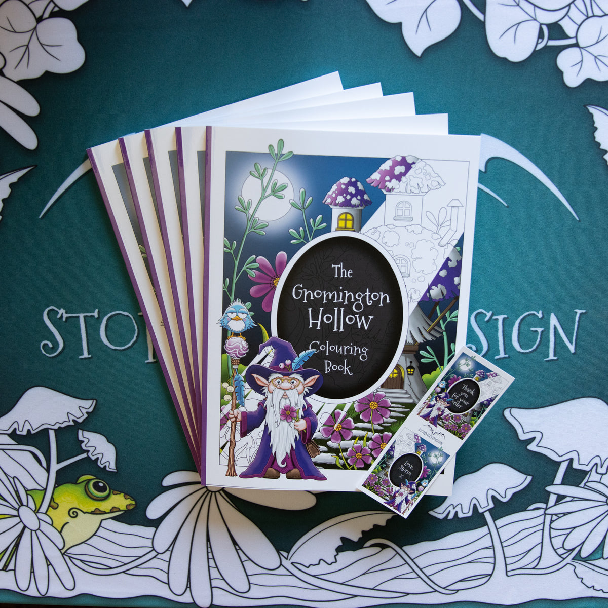 The Gnomington Hollow Colouring Book | 32 Gnomes Themed Designs to Colour | Paperback A4